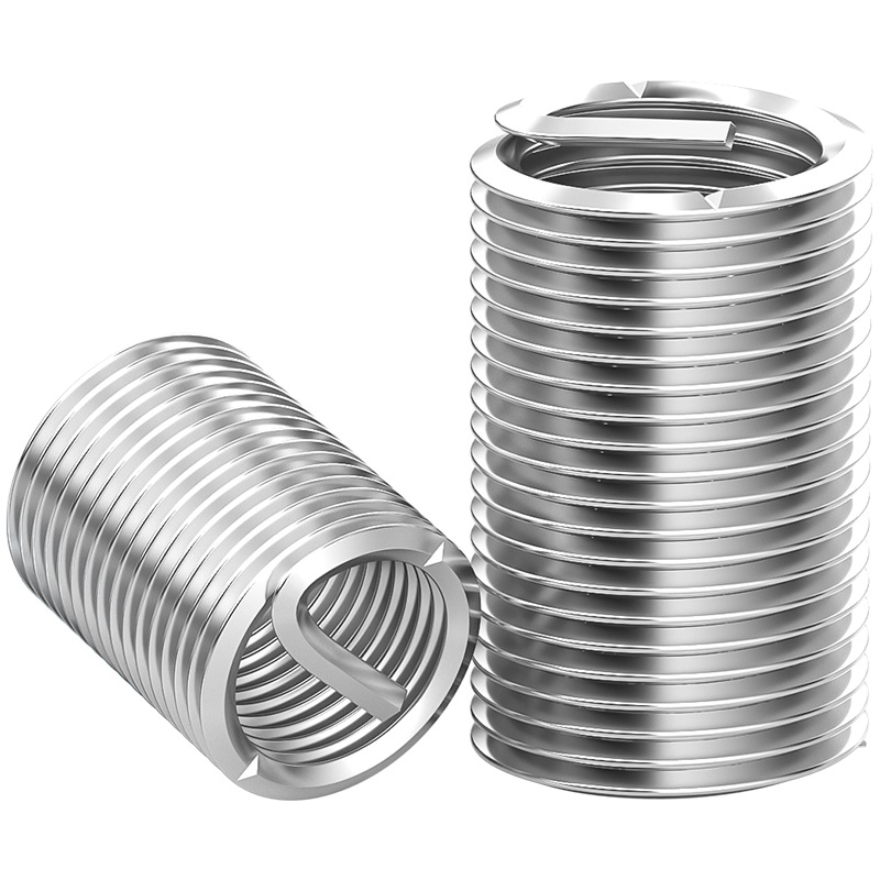 Objímka so závitom